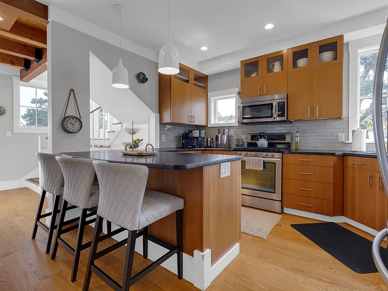 84 Bald Head Cliff Rd — Photo 34