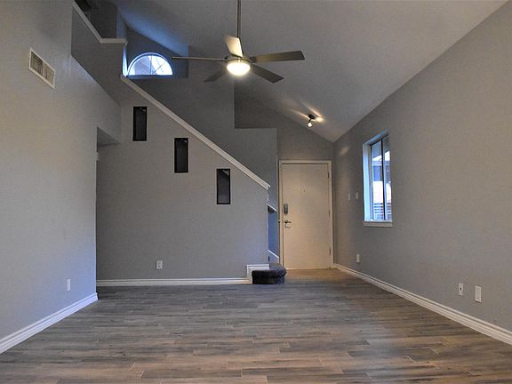 4th image of 11872 Snow Hawk Dr