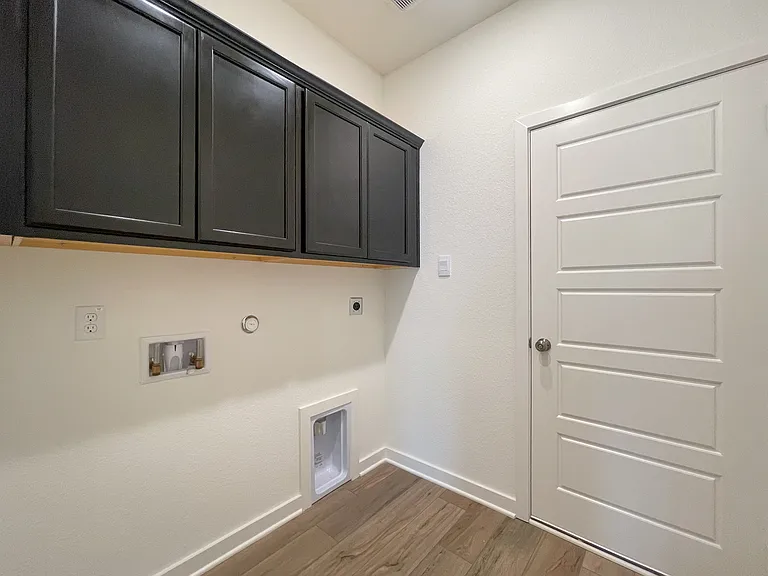 6912 Llano Dr — Photo 11
