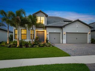 7936 Sunset Pines Dr, Sarasota, FL 34240