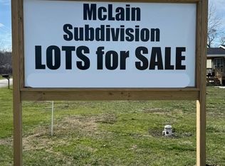 14 McClain Ave, Cayuga, IN 47928