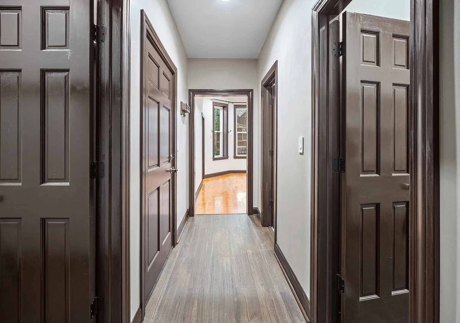 2 bed, 2074 sqft, $1,700 — Photo 4