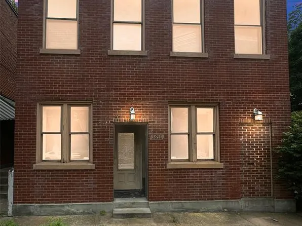 3658 Salena St, Saint Louis, MO 63118