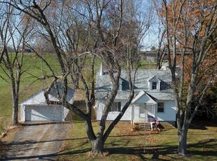 2810 Parker Rd, Florissant, MO 63033