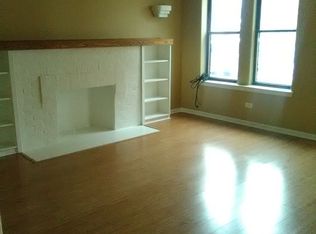 2621 E 77th St, Chicago, IL 60649