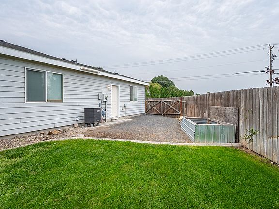 4th image of 4126 W Peninsula Dr