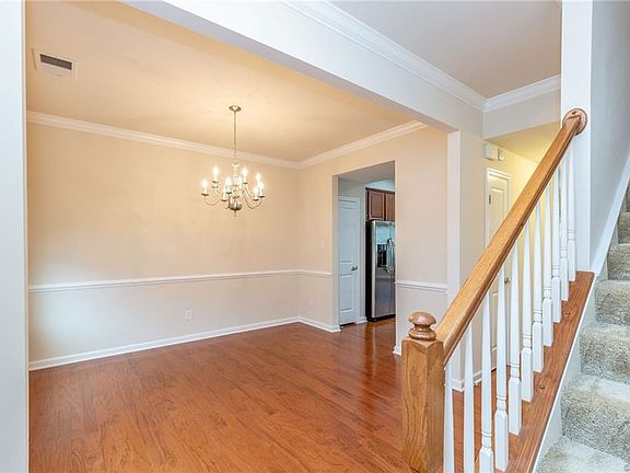 5th image of 3507 Avocado Dr
