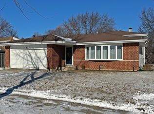 972 Hyacynth Ln, Bartlett, IL 60103