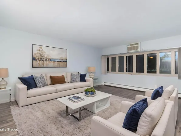 4351 Parklawn Ave #7-E, Minneapolis, MN 55435