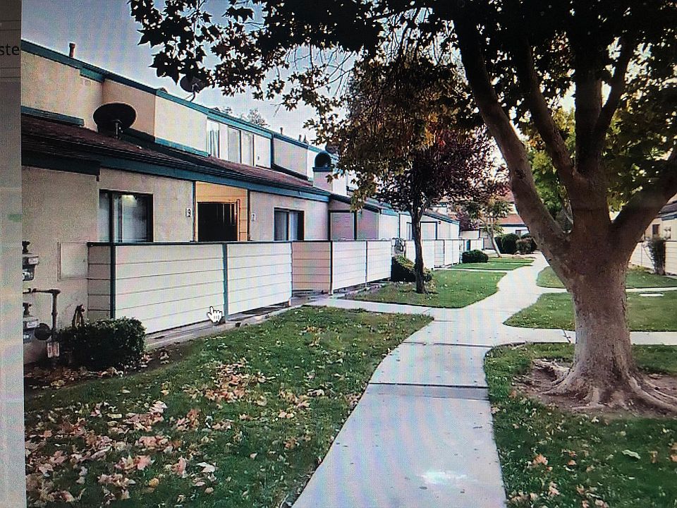 1st image of 44526 15th St E Unit 11