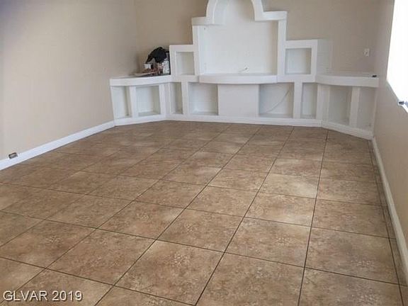 5th image of 4409 Swandale Ave #0