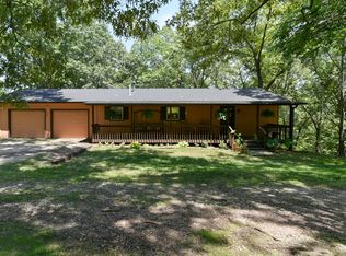 27430 Tomahawk Ln, Shell Knob, MO 65747