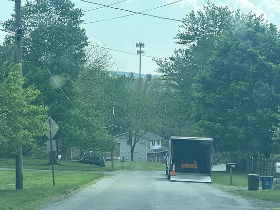 5th image of 5 Burton Rd