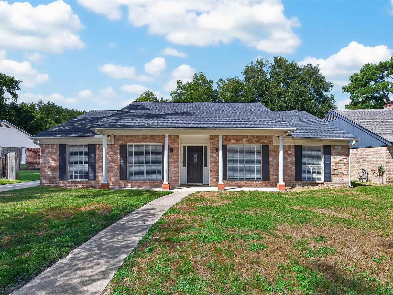 4 bed, 2.0 bath, 2223 sqft, $2,375 — Photo 4