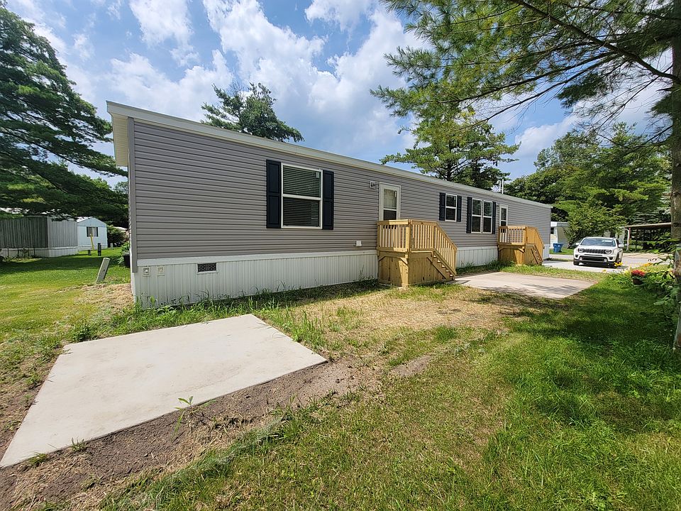 1st image of 3601 Alpine Dr #135