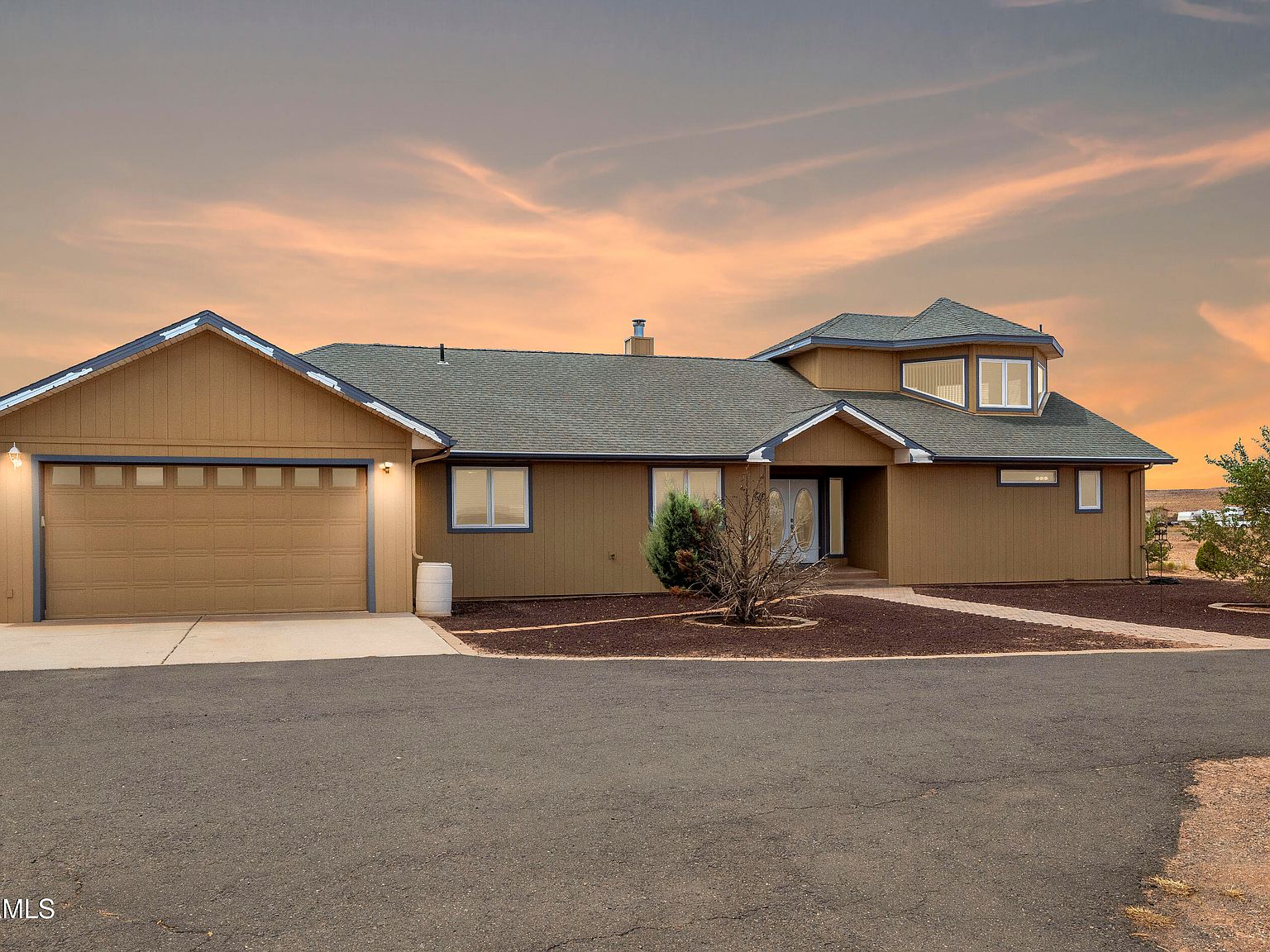 431 Jolly Rd, Winslow, AZ 86047 | Zillow
