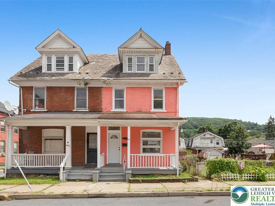 1st image of 1004 Seneca St