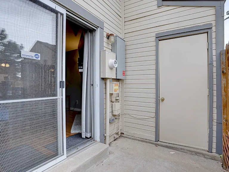 14211 E Hawaii Cir #A — Photo 18