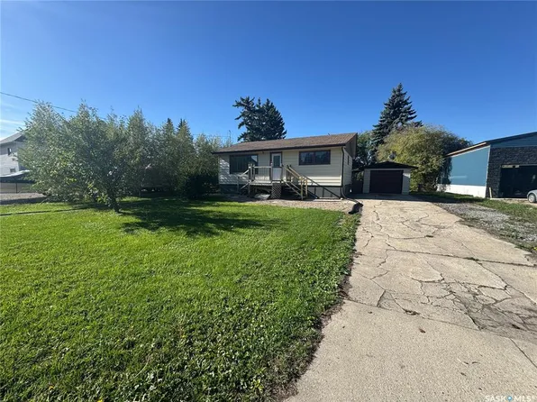 806 Houghton STREET, Indian Head, SK S0G 2K0