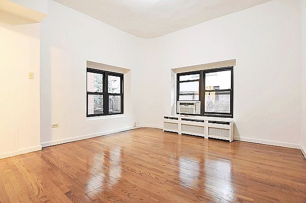 1st image of 226 W 72nd St APT 1C