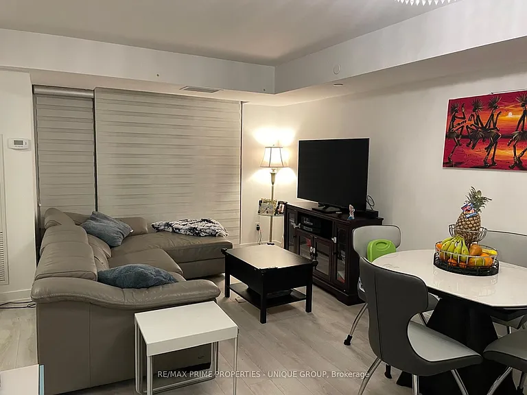 116 Varna Dr — Photo 7