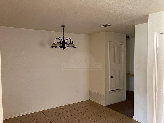4th image of 2708 Seabiscuit Dr #Qhknngrng