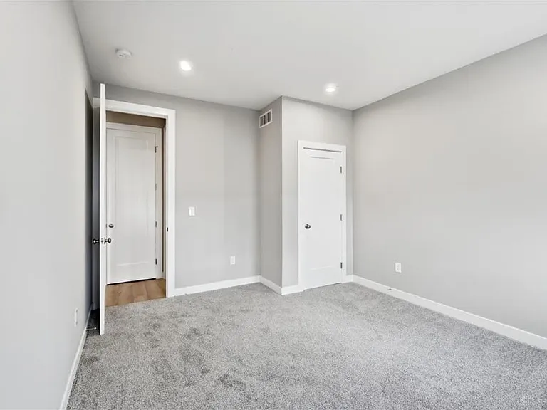 7241 Otley Dr — Photo 62
