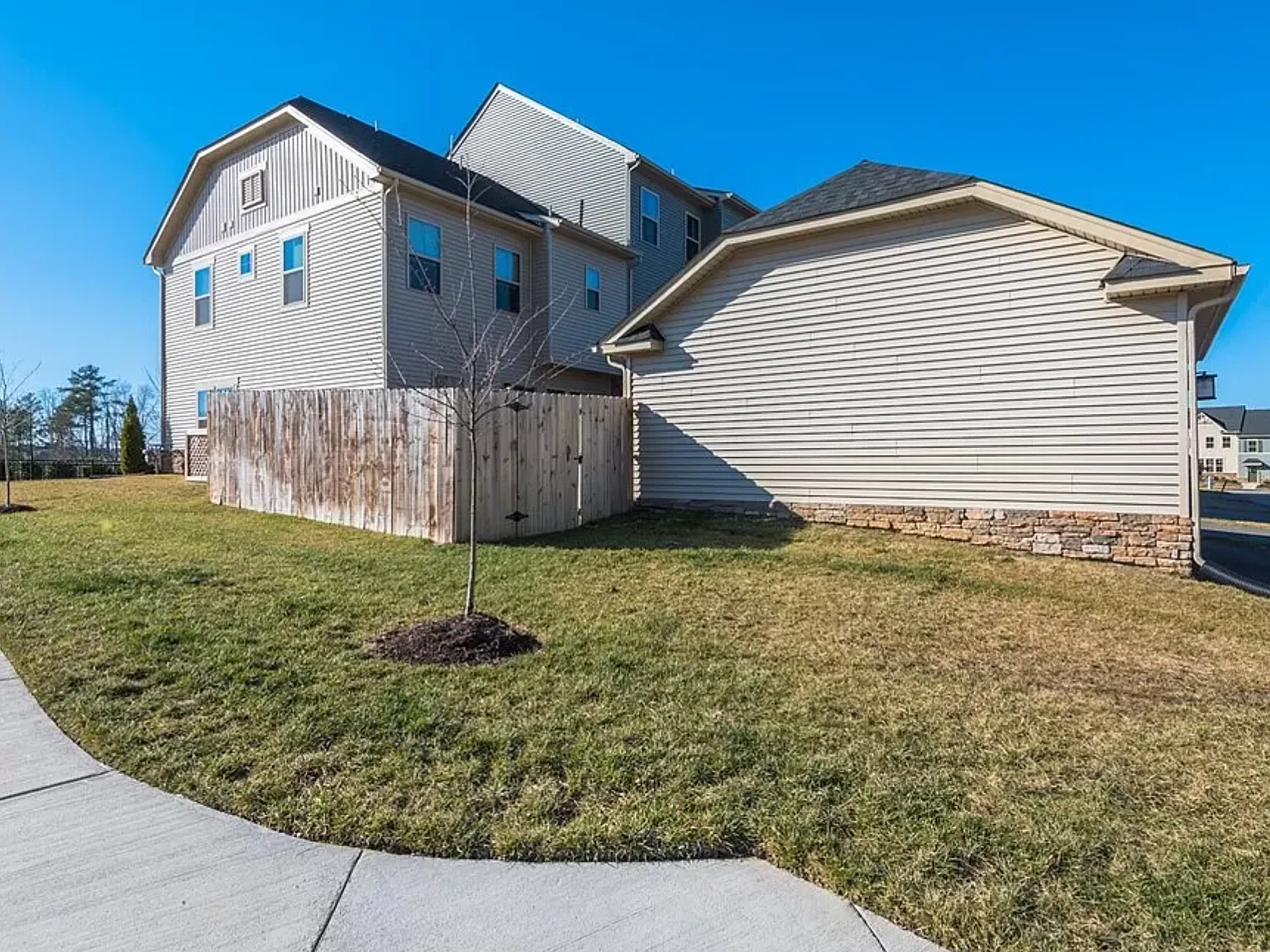 6440 Bilberry Alley - 1 — Photo 3