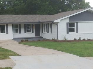 2440 Shamrock Dr, Decatur, GA 30032