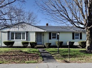 57 Bretton Woods Dr, Attleboro, MA 02703