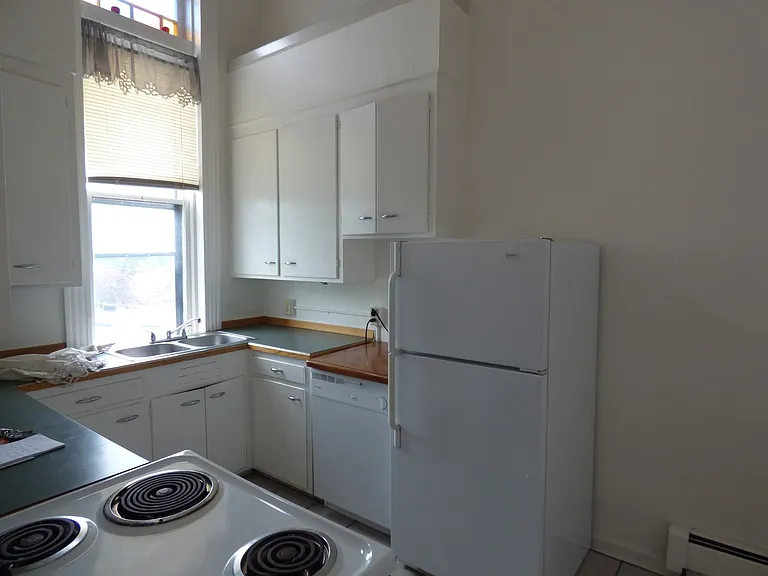 546 Atwood Street — Photo 11