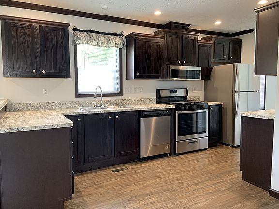 3rd image of 1250 Strandwyck Dr #195