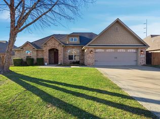 3004 SW Calm Ridge Rd, Bentonville, AR 72713