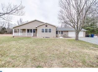 286 W Malaga Rd, Williamstown, NJ 08094