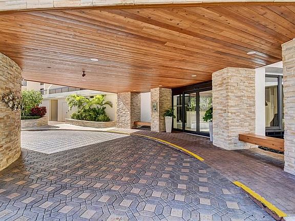 5th image of 4740 S Ocean Blvd APT 611