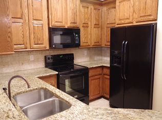 1200 Bromberg St APT 205, Mineola, TX 75773