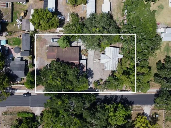 14210 Downing St, Dover, FL 33527