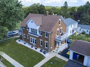 1517 Monroe St, West Bend, WI 53090