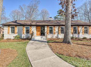 6011 Donegal Dr, Charlotte, NC 28212