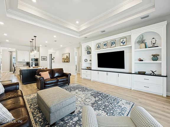 3rd image of 95242 SANDY POINTE Drive