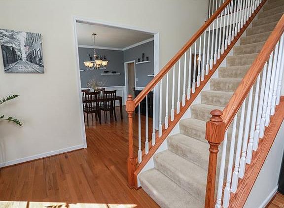 5th image of 9055 Sutlers Ln