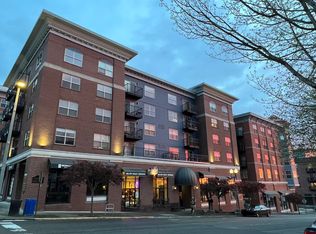960 Harris Ave UNIT 302, Bellingham, WA 98225