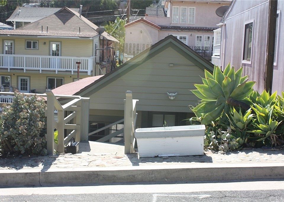 1st image of 238 Marilla Ave
