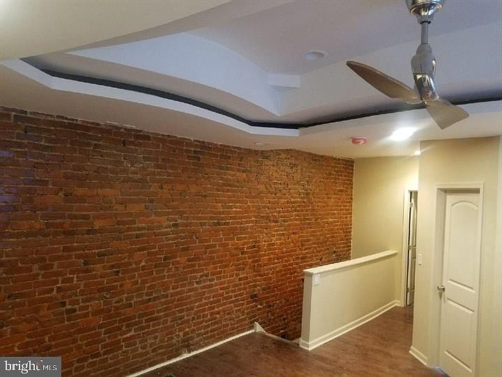 2nd image of 833 N 63rd St