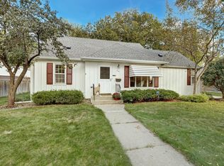 7115 Clinton Ave, Minneapolis, MN 55423