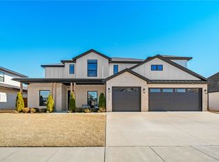 4303 S 87th St, Bentonville, AR 72713