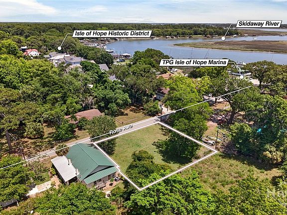 2nd image of 37 Rose Avenue