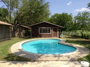 306 E Klein Rd, New Braunfels, TX 78130