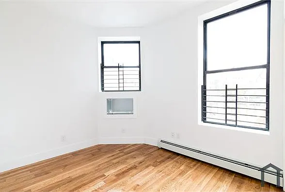 579 E 168th St #3 — Photo 2