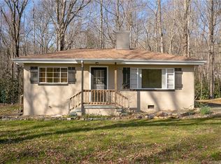 207 Old Toll Rd, Black Mountain, NC 28711